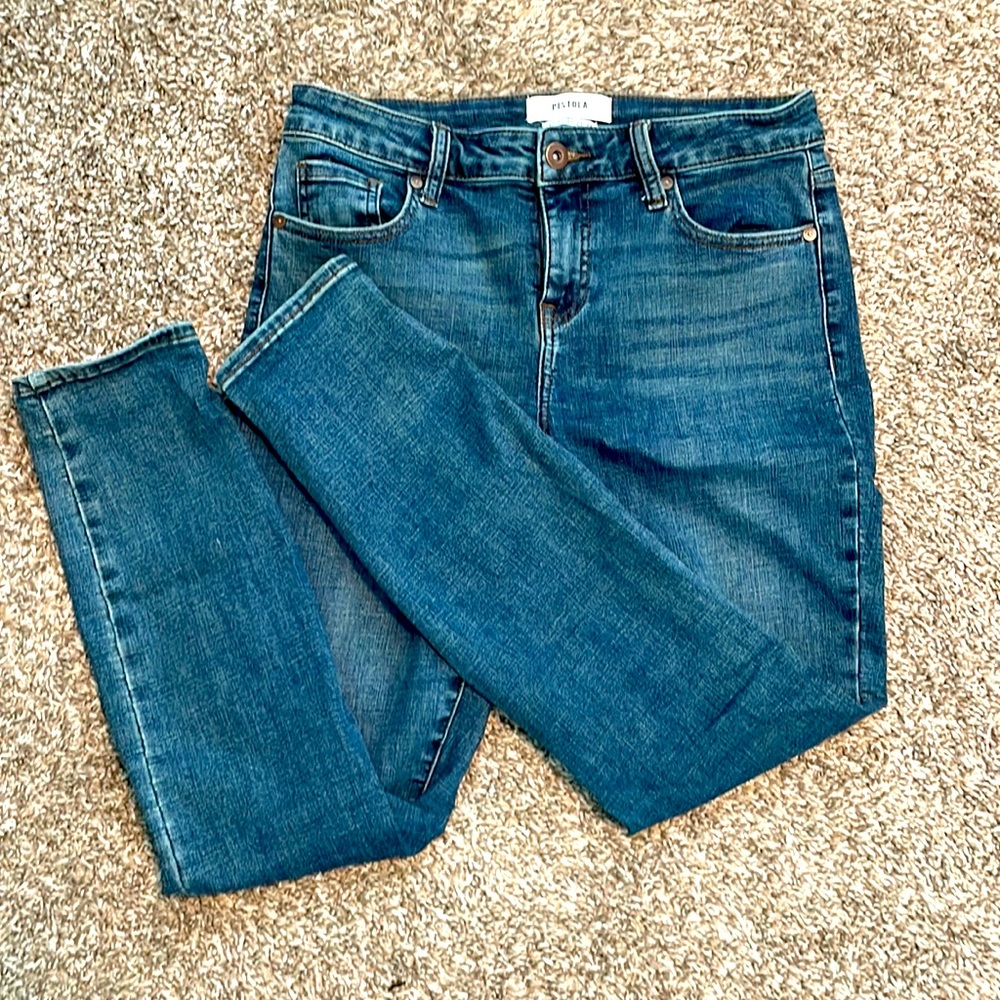 Size 27, Pistola, like new, ankle skinny jeans, dark wash